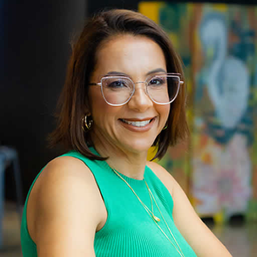 Kelle C. Gontijo
